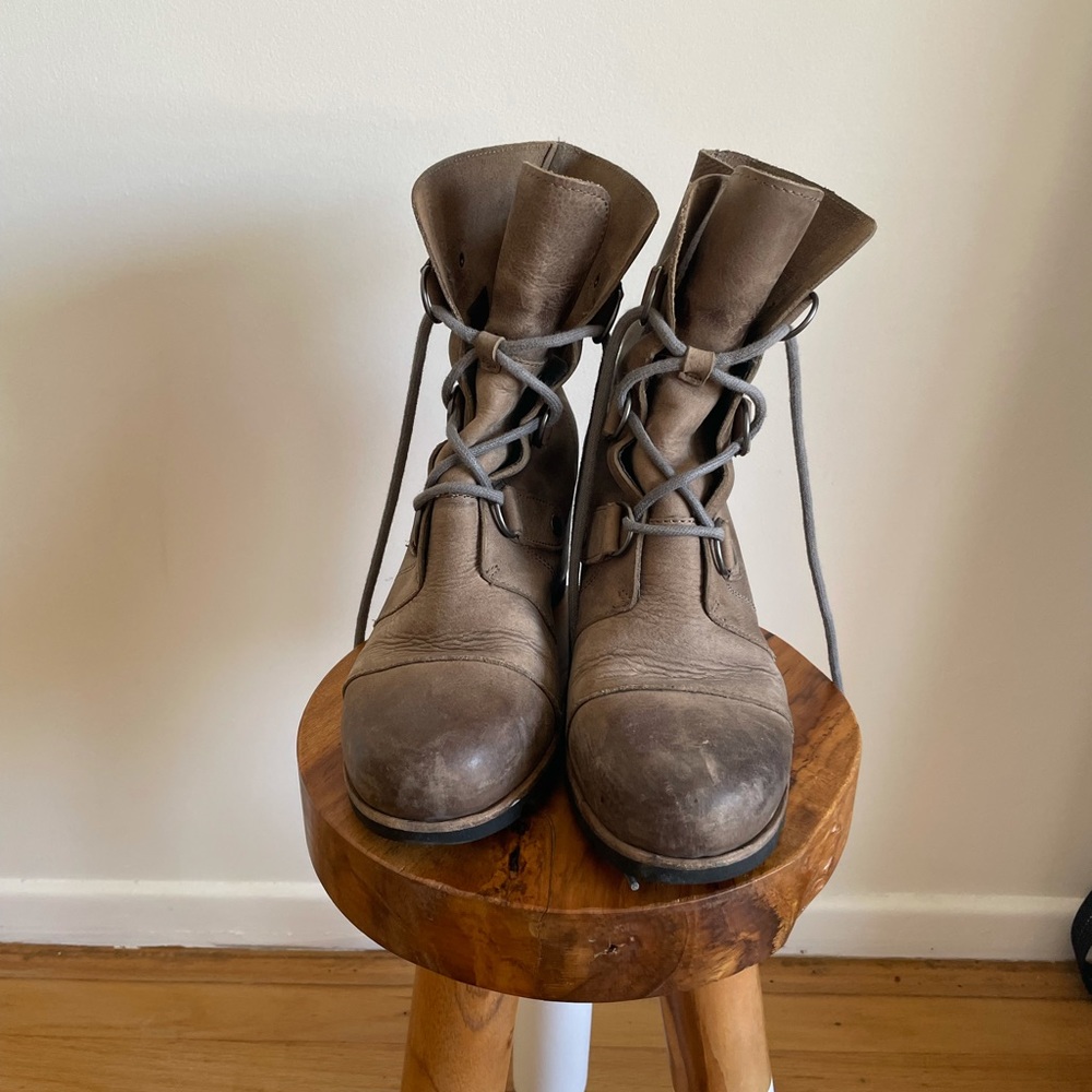 Sorel Snow Boots